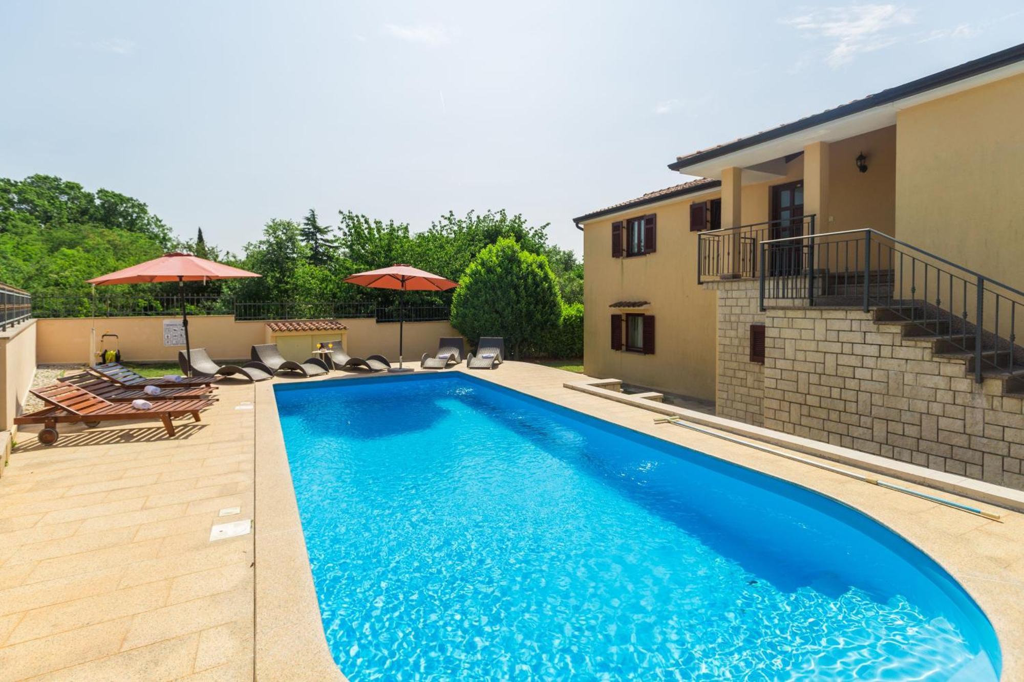 Marea 2 Mit Pool, 200m Vom Apartment *