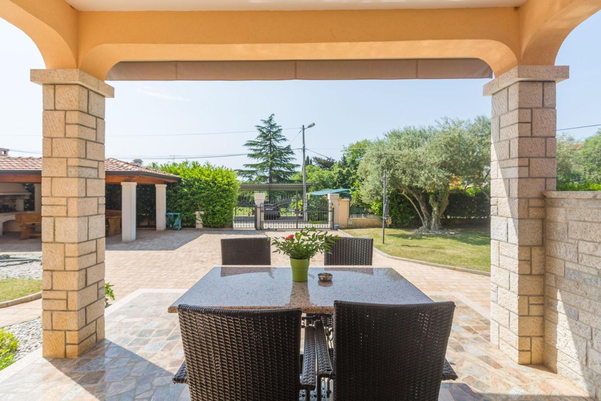 Marea 2 Mit Pool, 200m Vom Apartment